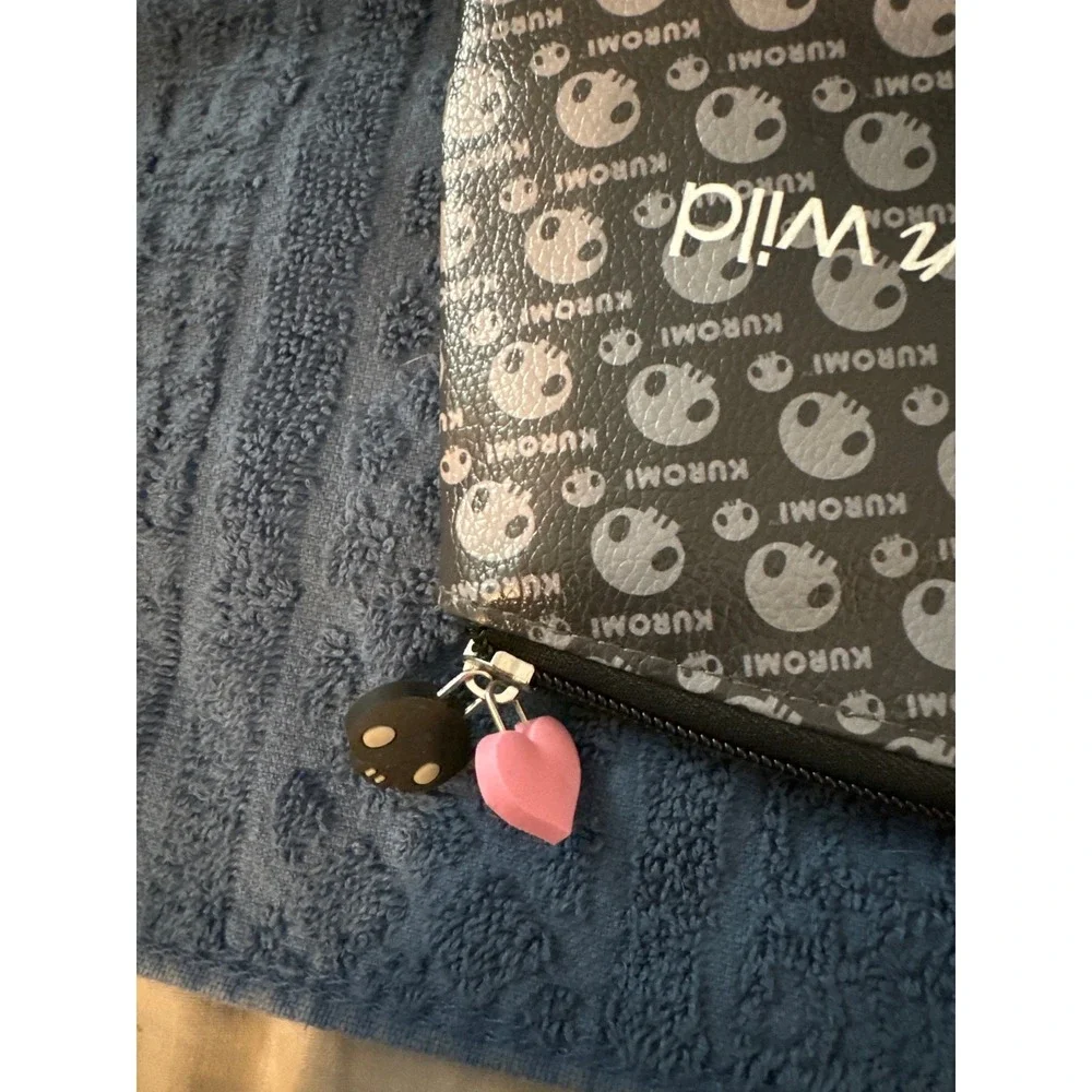 WET N WILD SANRIO MY MELODY & KUROMI COSMETIC BAG Reversed 2 Sided‎